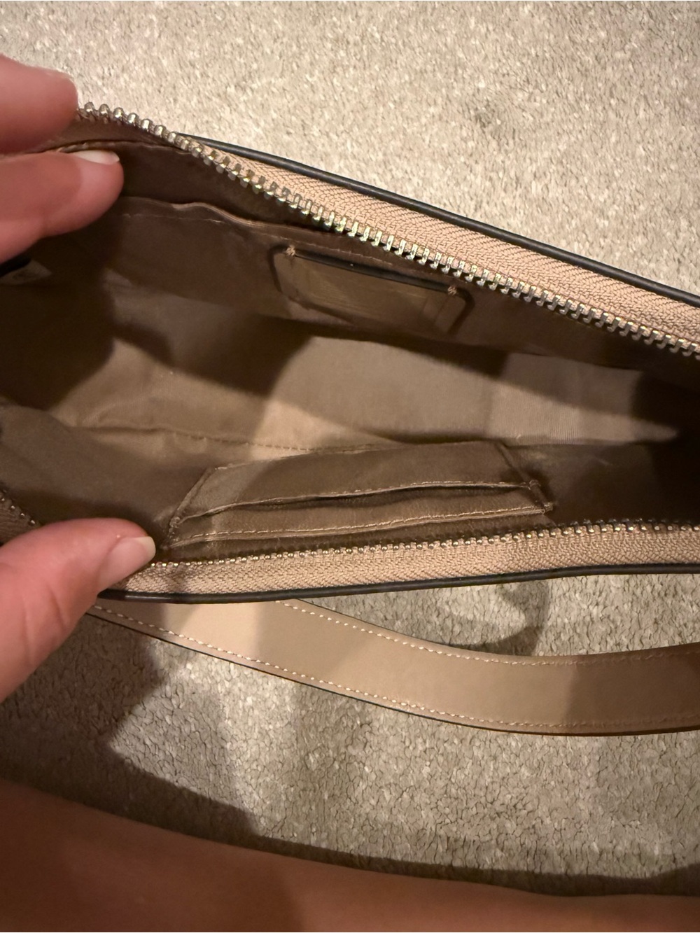 Coach Teri Leather Shoulder Bag - Picture 3 of 5